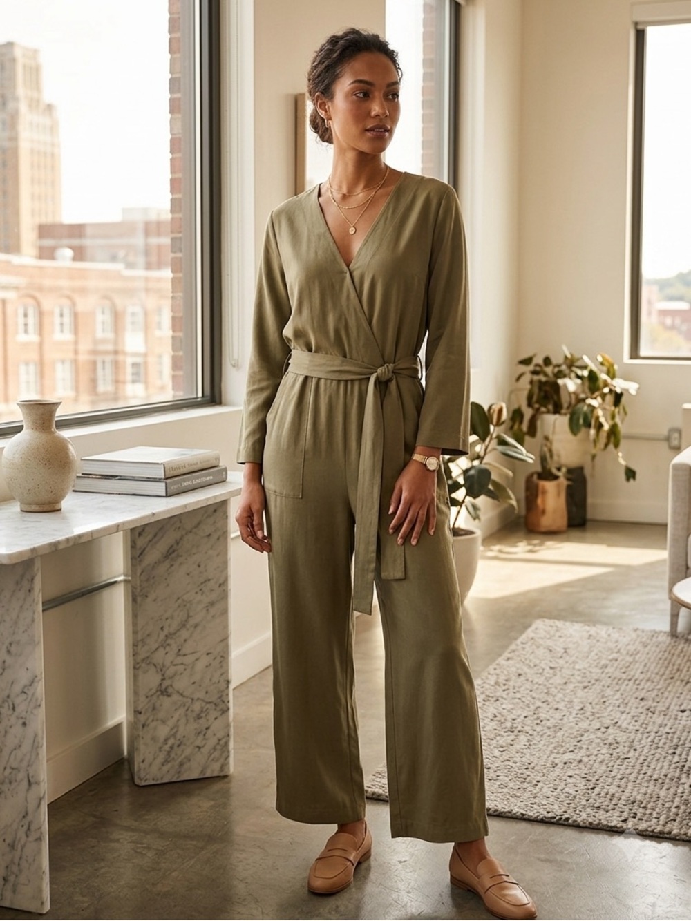 ELIZABETH and James Olive Green Romper/Jumpsuit Size M